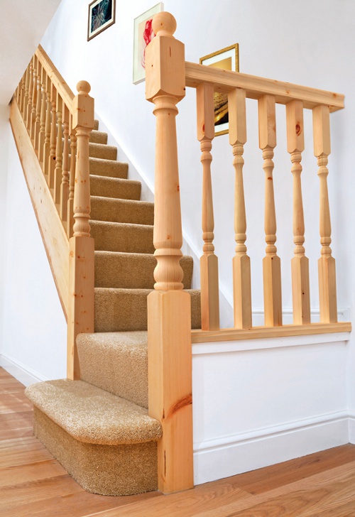 Colonial Spindle & Newel Design